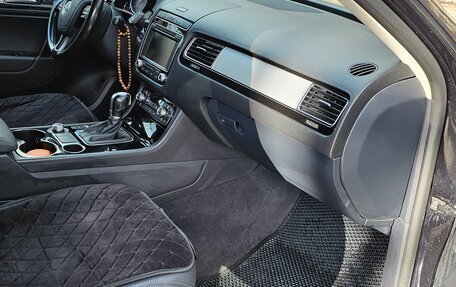 Volkswagen Touareg III, 2016 год, 3 300 000 рублей, 14 фотография