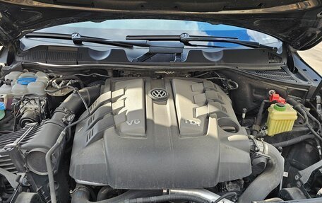 Volkswagen Touareg III, 2016 год, 3 300 000 рублей, 17 фотография