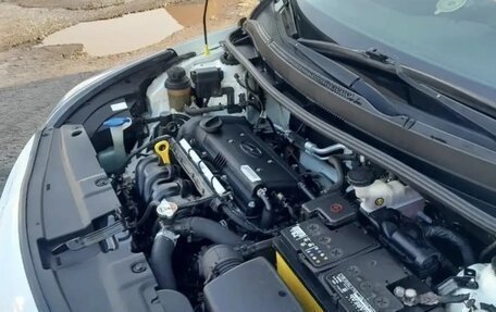 Hyundai Solaris II рестайлинг, 2015 год, 920 000 рублей, 4 фотография