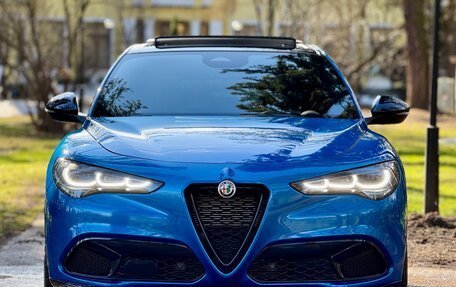 Alfa Romeo Stelvio, 2025 год, 7 790 000 рублей, 2 фотография