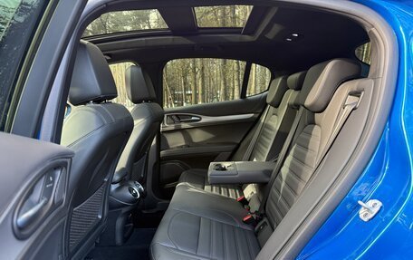 Alfa Romeo Stelvio, 2025 год, 7 790 000 рублей, 22 фотография