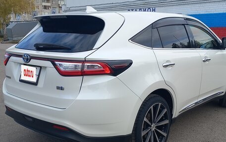 Toyota Harrier, 2017 год, 3 380 000 рублей, 4 фотография