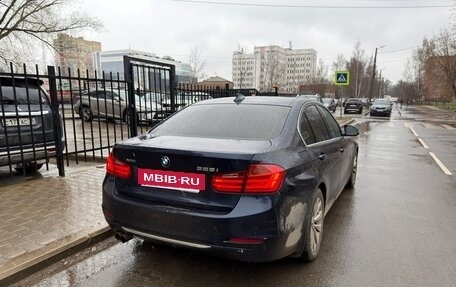 BMW 3 серия, 2012 год, 1 900 000 рублей, 4 фотография