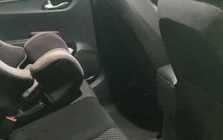 KIA Rio IV, 2019 год, 1 400 000 рублей, 2 фотография