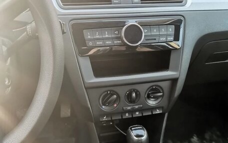 Skoda Rapid I, 2017 год, 1 200 000 рублей, 4 фотография