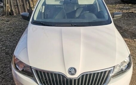 Skoda Rapid I, 2017 год, 1 200 000 рублей, 8 фотография