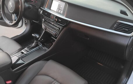 KIA Optima IV, 2018 год, 2 150 000 рублей, 5 фотография