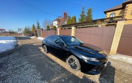 Toyota Camry, 2018 год, 2 250 000 рублей, 8 фотография