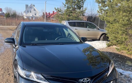 Toyota Camry, 2018 год, 2 250 000 рублей, 22 фотография