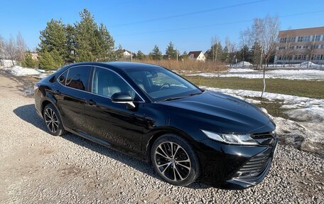 Toyota Camry, 2018 год, 2 250 000 рублей, 27 фотография