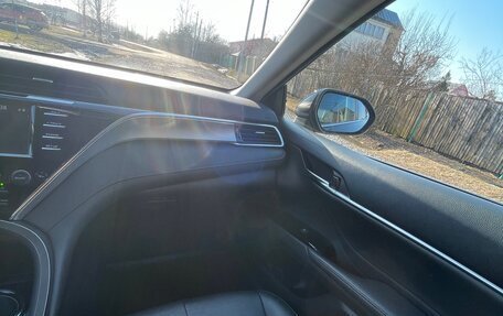 Toyota Camry, 2018 год, 2 250 000 рублей, 34 фотография