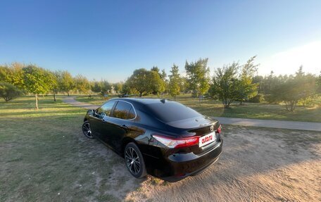 Toyota Camry, 2018 год, 2 250 000 рублей, 39 фотография