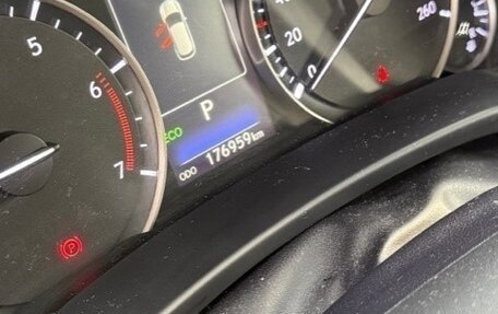 Lexus RX IV рестайлинг, 2017 год, 4 000 000 рублей, 4 фотография