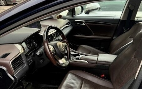 Lexus RX IV рестайлинг, 2017 год, 4 000 000 рублей, 3 фотография