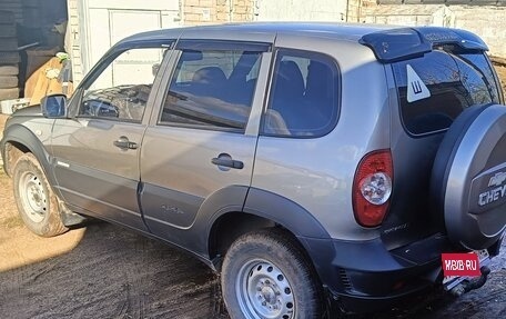 Chevrolet Niva I рестайлинг, 2012 год, 560 000 рублей, 4 фотография