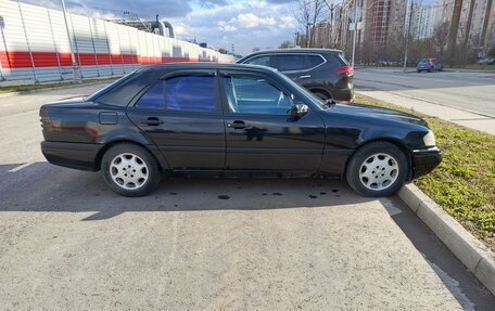 Mercedes-Benz C-Класс, 1993 год, 250 000 рублей, 6 фотография