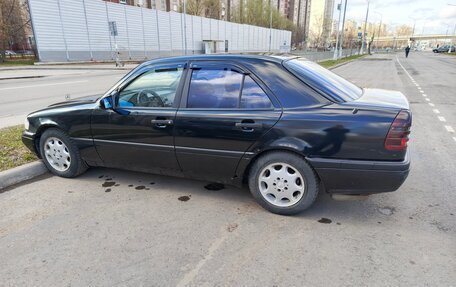 Mercedes-Benz C-Класс, 1993 год, 250 000 рублей, 5 фотография