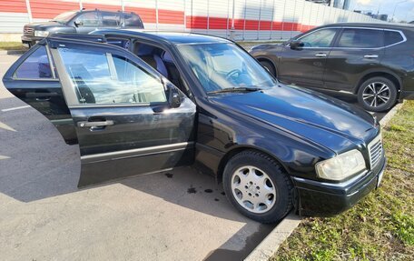 Mercedes-Benz C-Класс, 1993 год, 250 000 рублей, 11 фотография