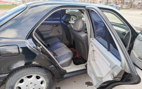 Mercedes-Benz C-Класс, 1993 год, 250 000 рублей, 13 фотография