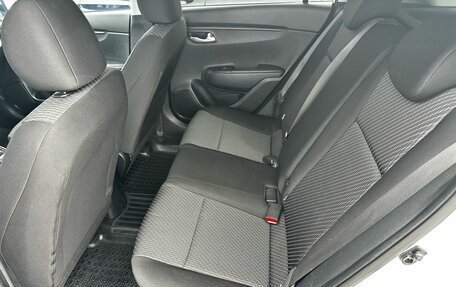 KIA Rio IV, 2018 год, 1 400 000 рублей, 20 фотография