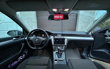 Volkswagen Passat B8 рестайлинг, 2018 год, 1 820 000 рублей, 13 фотография