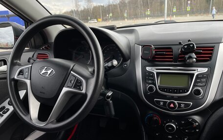 Hyundai Solaris II рестайлинг, 2014 год, 830 000 рублей, 13 фотография