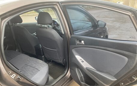 Hyundai Solaris II рестайлинг, 2014 год, 950 000 рублей, 6 фотография