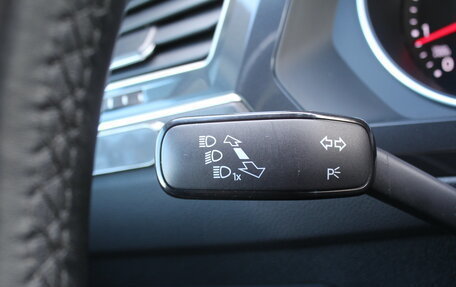 Volkswagen Tiguan II, 2019 год, 2 395 000 рублей, 11 фотография