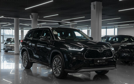 Toyota Highlander, 2026 год, 5 850 000 рублей, 2 фотография