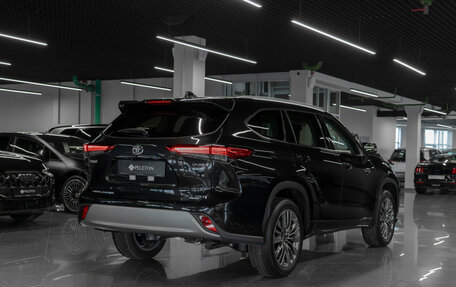 Toyota Highlander, 2026 год, 5 850 000 рублей, 5 фотография