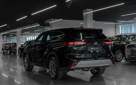 Toyota Highlander, 2026 год, 5 850 000 рублей, 4 фотография