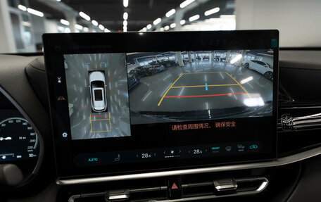 Toyota Highlander, 2026 год, 5 850 000 рублей, 23 фотография