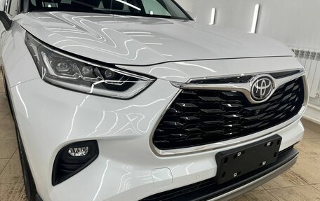 Toyota Highlander, 2026 год, 5 640 000 рублей, 14 фотография