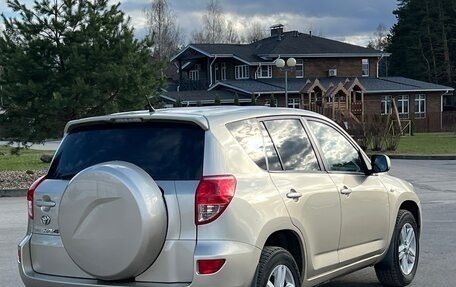 Toyota RAV4, 2006 год, 1 300 000 рублей, 6 фотография