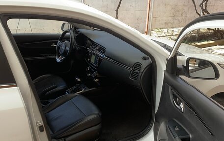 KIA Rio IV, 2020 год, 1 800 000 рублей, 3 фотография