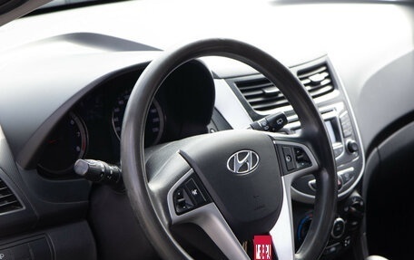 Hyundai Solaris II рестайлинг, 2013 год, 668 000 рублей, 18 фотография