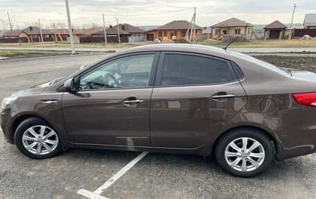 KIA Rio III рестайлинг, 2016 год, 1 050 000 рублей, 1 фотография