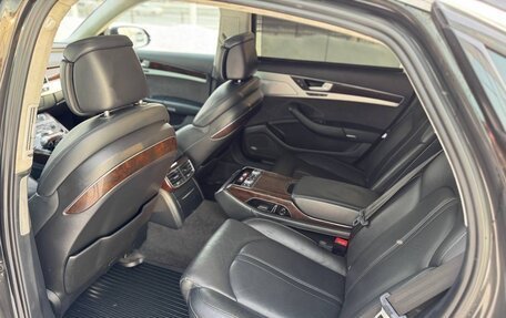 Audi A8, 2016 год, 2 350 000 рублей, 18 фотография