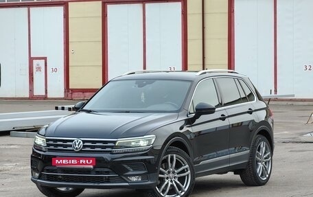 Volkswagen Tiguan II, 2018 год, 3 700 000 рублей, 4 фотография