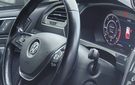 Volkswagen Tiguan II, 2018 год, 3 700 000 рублей, 13 фотография