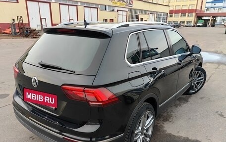Volkswagen Tiguan II, 2018 год, 3 700 000 рублей, 6 фотография