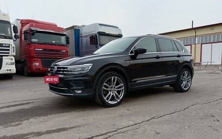 Volkswagen Tiguan II, 2018 год, 3 700 000 рублей, 21 фотография