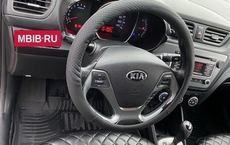 KIA Rio III рестайлинг, 2016 год, 1 050 000 рублей, 9 фотография