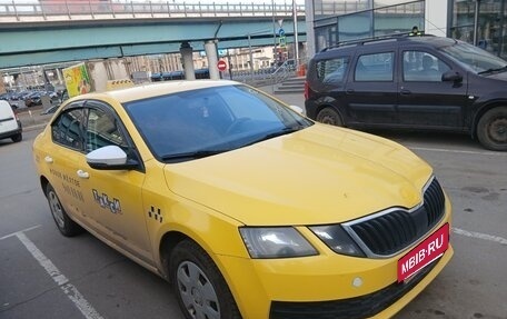 Skoda Octavia, 2019 год, 699 000 рублей, 2 фотография