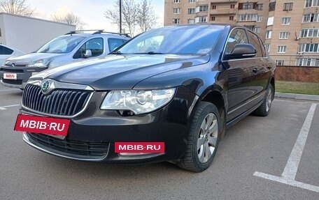 Skoda Superb III рестайлинг, 2012 год, 650 000 рублей, 3 фотография