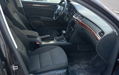 Skoda Superb III рестайлинг, 2012 год, 650 000 рублей, 12 фотография