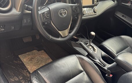 Toyota RAV4, 2013 год, 2 050 000 рублей, 7 фотография