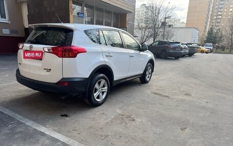 Toyota RAV4, 2013 год, 2 050 000 рублей, 4 фотография