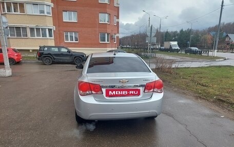 Chevrolet Cruze II, 2011 год, 670 000 рублей, 2 фотография