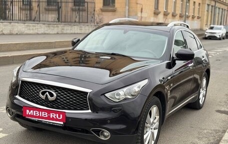 Infiniti QX70, 2017 год, 2 490 000 рублей, 2 фотография